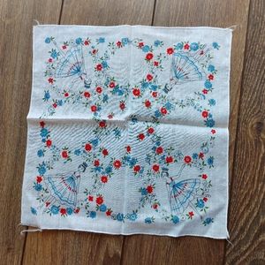 Beautiful vintage pocket square/handkerchief